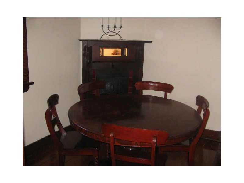 5 Pine St, Marrickville NSW 2204