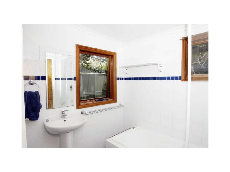 3 Abergeldie St, Dulwich Hill NSW 2203