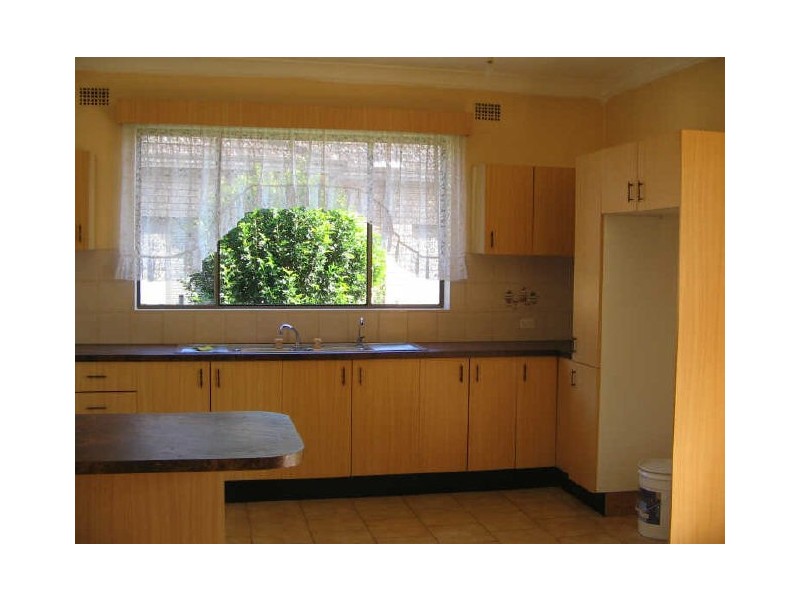 107 Bayview Ave, Earlwood NSW 2206