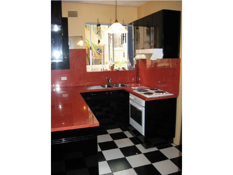 8/27 Myra Rd, Dulwich Hill NSW 2203