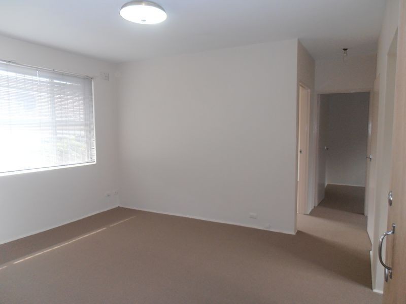 2/29 Pine Street, Marrickville NSW 2204