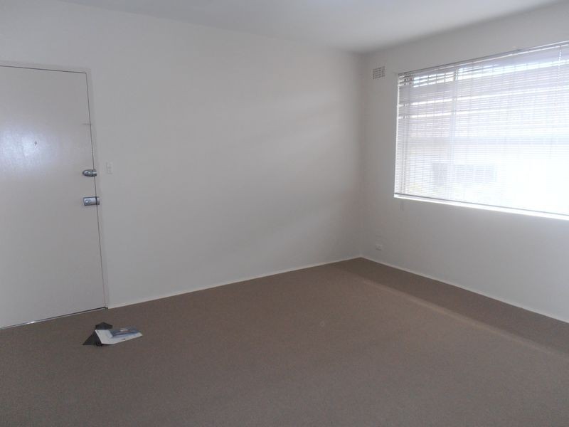 2/29 Pine Street, Marrickville NSW 2204