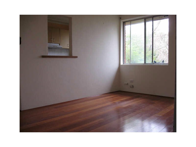 9/29 Pine St, Marrickville NSW 2204