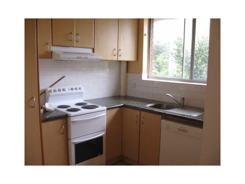 9/29 Pine St, Marrickville NSW 2204