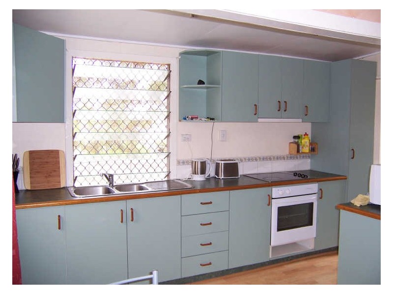 12 Pacific Avenue, Tannum Sands QLD 4680