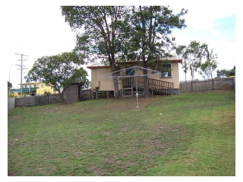 12 Pacific Avenue, Tannum Sands QLD 4680