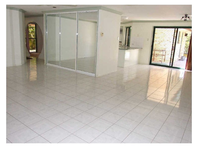 20 Mounter Street, Boyne Island QLD 4680