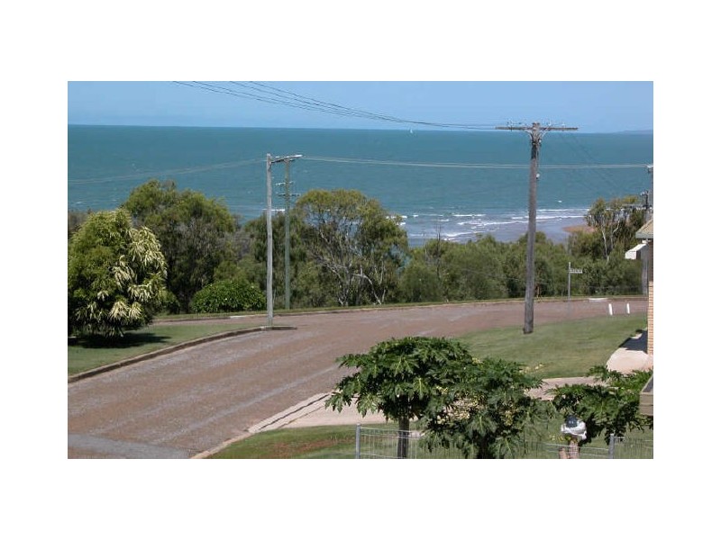 12 Coral Street, Tannum Sands QLD 4680