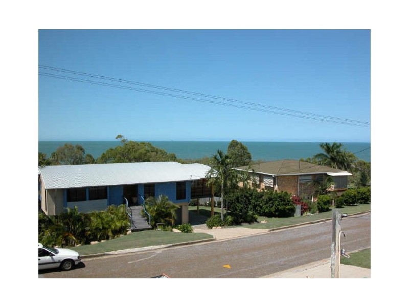 12 Coral Street, Tannum Sands QLD 4680