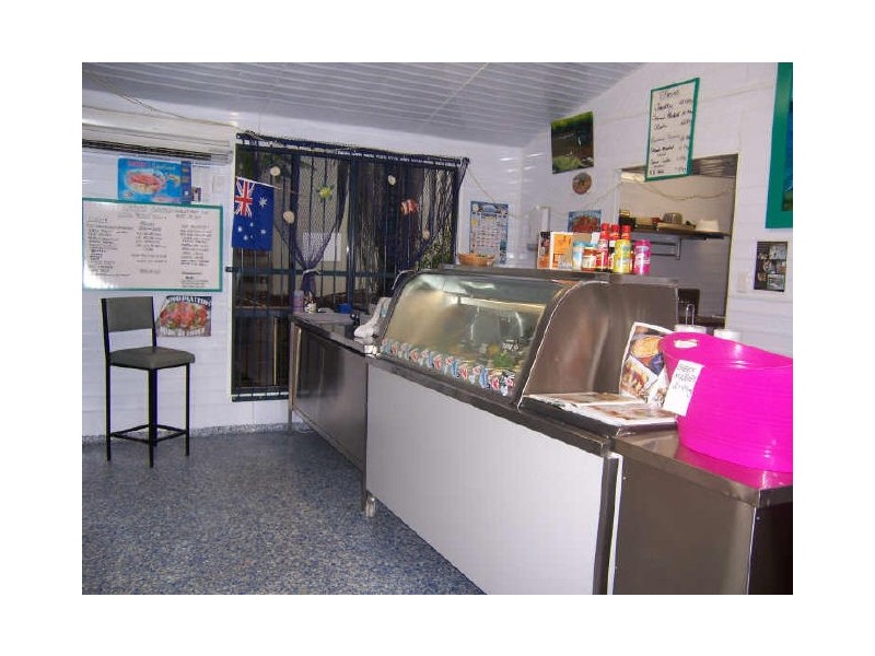 4 Enterprise Street, Boyne Island QLD 4680