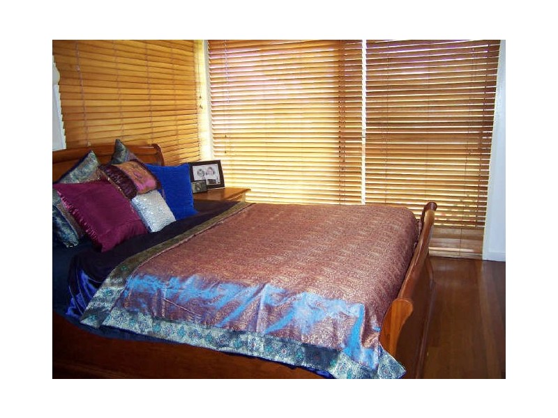 7 Tarcoola Drive, Boyne Island QLD 4680