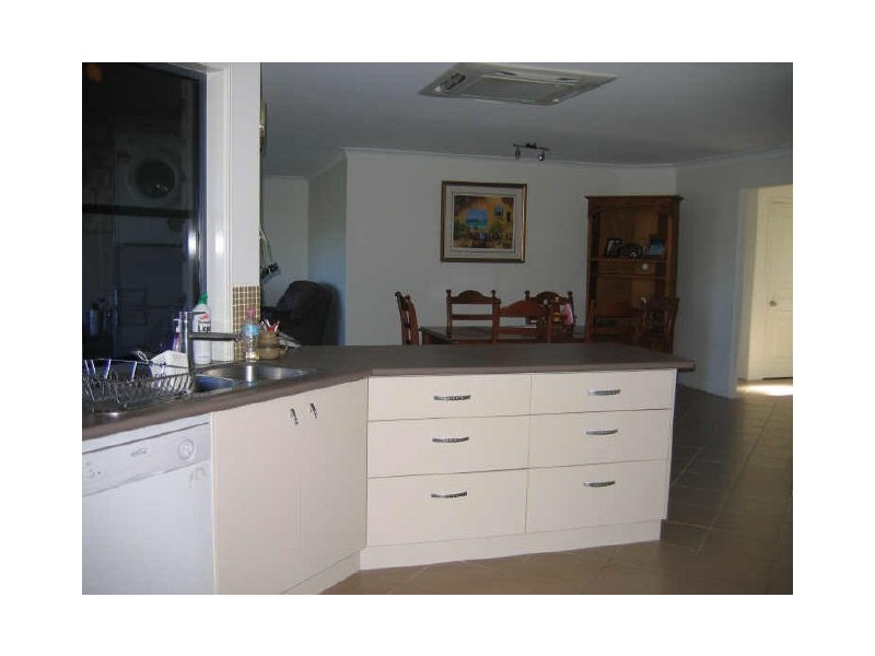 3 Longreach Court, Tannum Sands QLD 4680