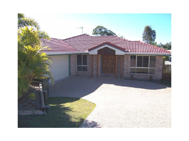 4 Riverside Drive, Tannum Sands QLD 4680