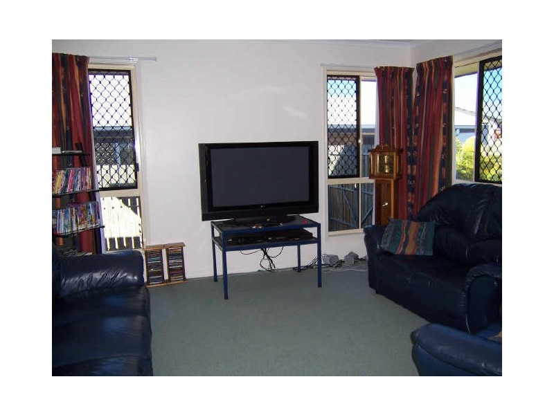4 Riverside Drive, Tannum Sands QLD 4680