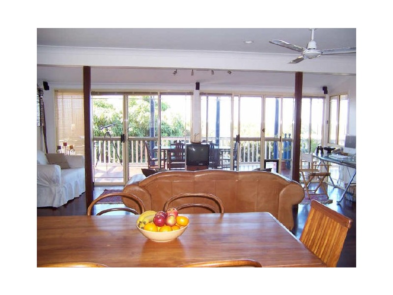 6 Gwen Street, Tannum Sands QLD 4680