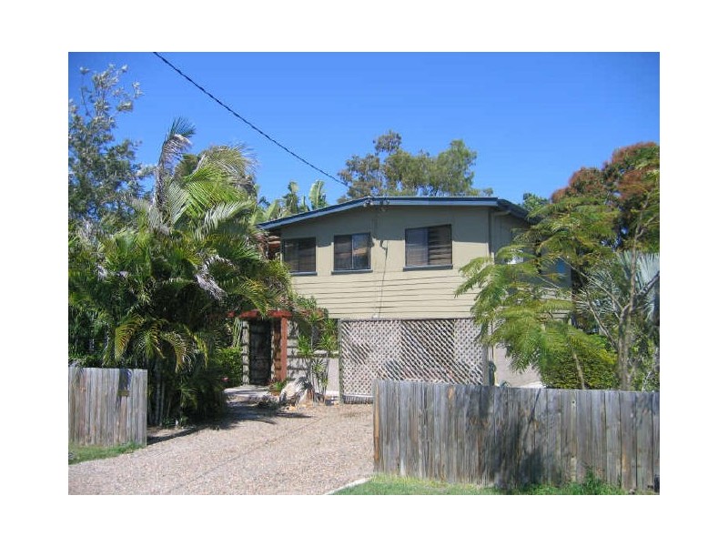 13 Yukana Street, Boyne Island QLD 4680