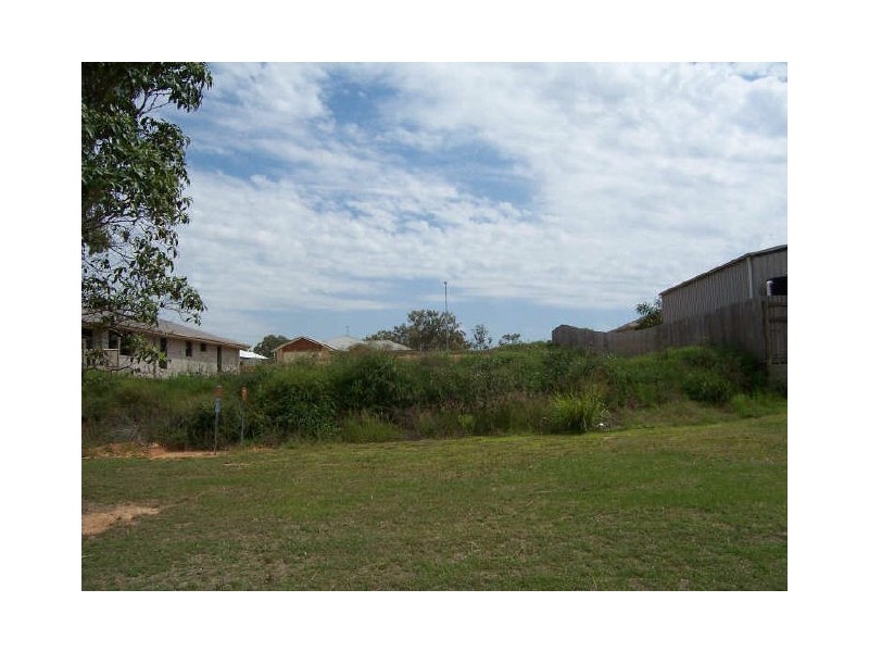 36 Golf View Drive, Boyne Island QLD 4680