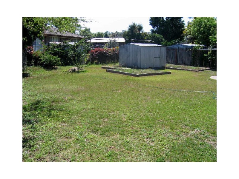 13 Bellemere Court, Boyne Island QLD 4680