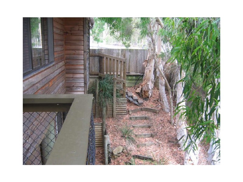 22 Sayre Crescent, Boyne Island QLD 4680