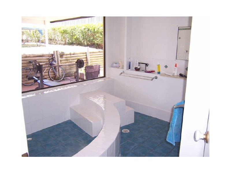 Boyne Island QLD 4680