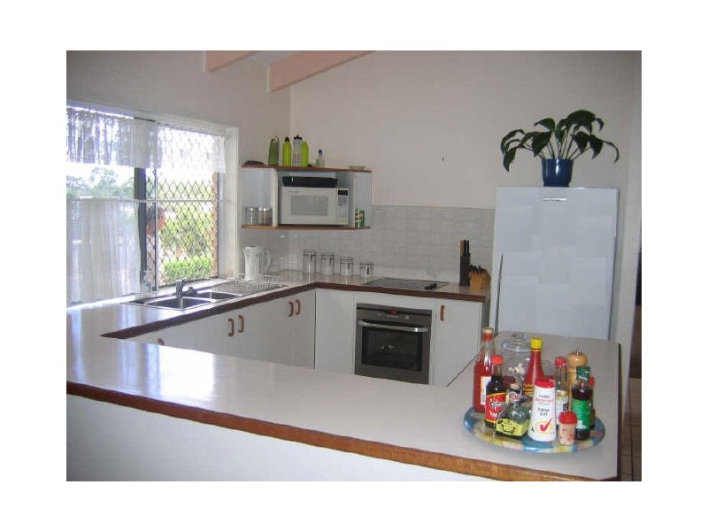 13 Lomandra Street, Boyne Island QLD 4680