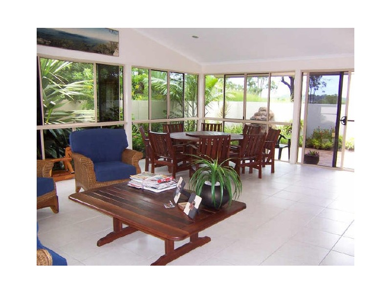 21 Tarcoola Drive, Boyne Island QLD 4680