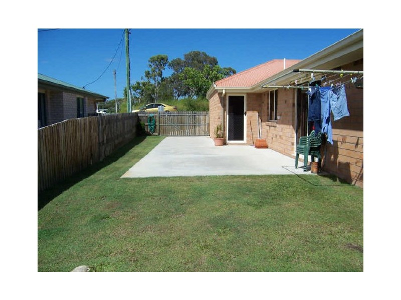 6 Richard Street, Boyne Island QLD 4680