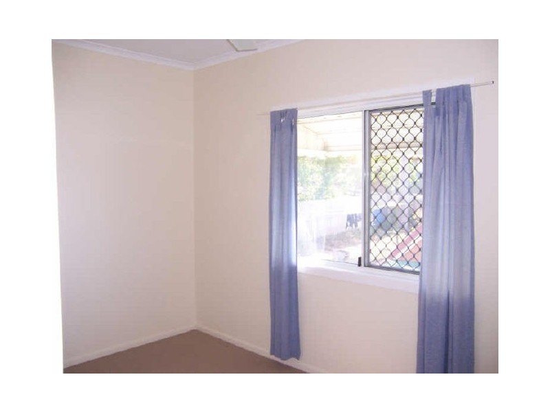Crn Brin & Lomandra Street, Boyne Island QLD 4680