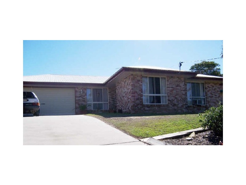 10 Latrobe Street, Tannum Sands QLD 4680