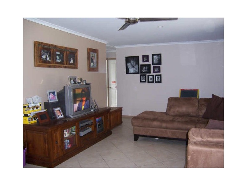 28 Pleasant Avenue, Tannum Sands QLD 4680