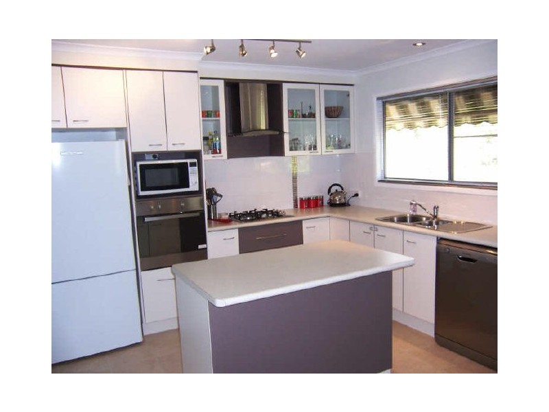 12 Tasman Court, Boyne Island QLD 4680