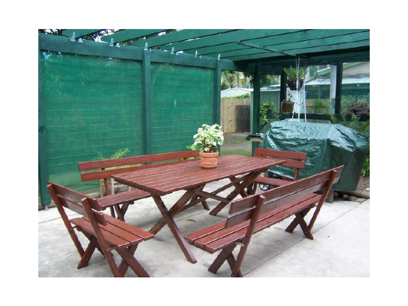 4 Alexander Street, Boyne Island QLD 4680