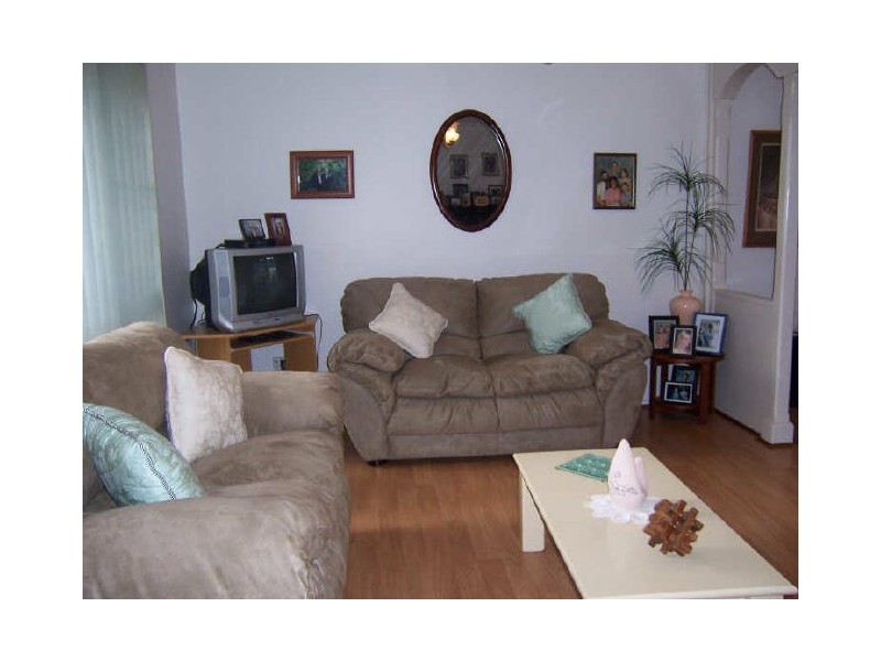 4 Alexander Street, Boyne Island QLD 4680