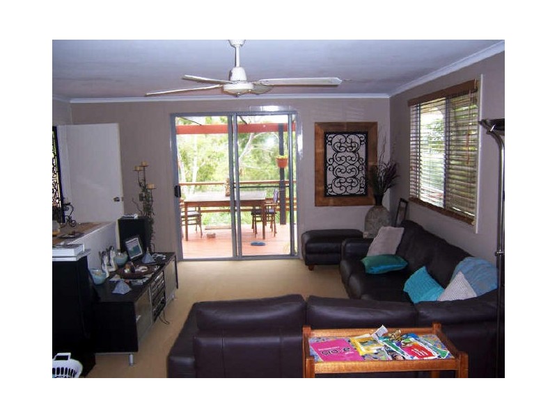 28 Sayre Crescent, Boyne Island QLD 4680