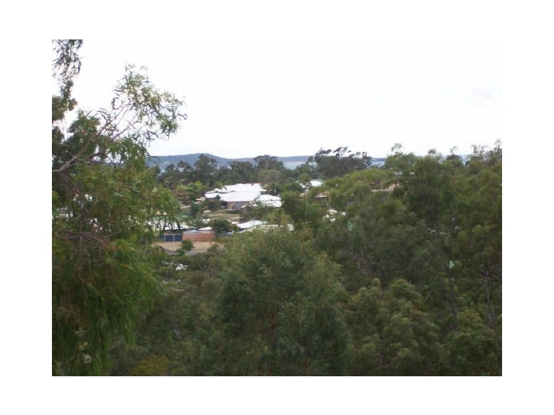 28 Sayre Crescent, Boyne Island QLD 4680