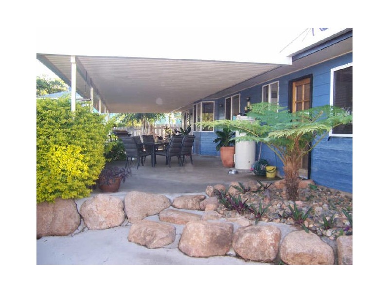 15 Wattora Close, Boyne Island QLD 4680
