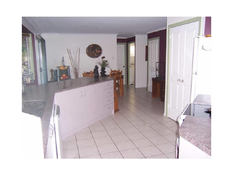 15 Wattora Close, Boyne Island QLD 4680