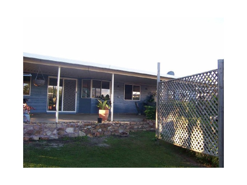 15 Wattora Close, Boyne Island QLD 4680