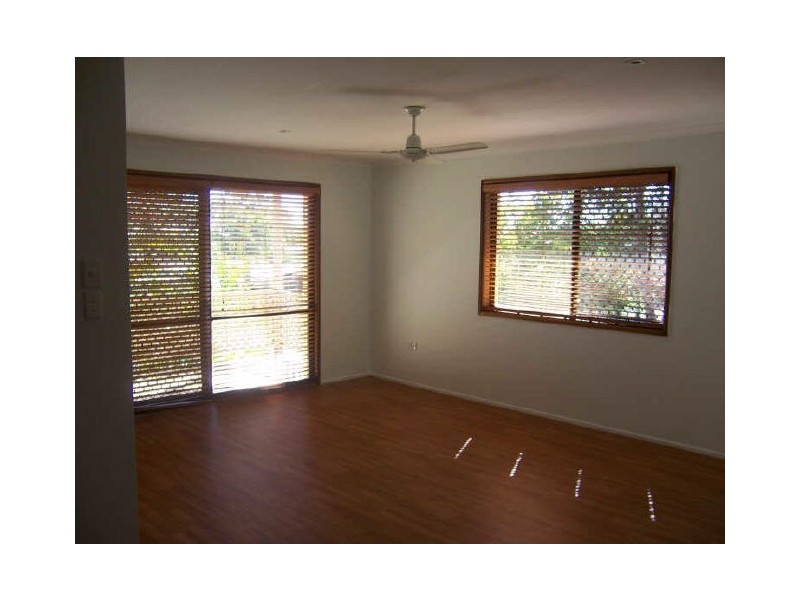 1/15 Beach Avenue, Tannum Sands QLD 4680