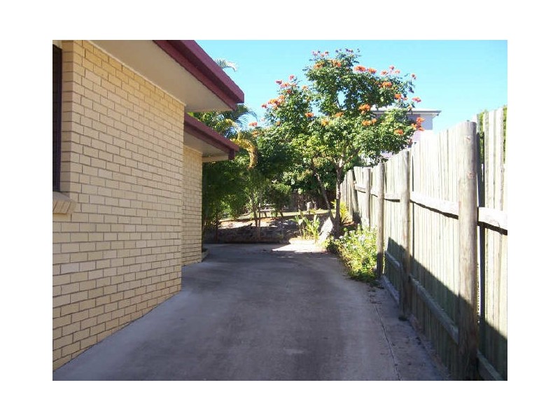 1/15 Beach Avenue, Tannum Sands QLD 4680