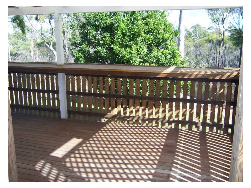 25 Centenary Drive, Boyne Island QLD 4680