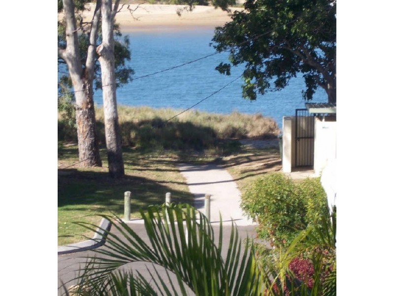 68 Wyndham Avneue, Boyne Island QLD 4680