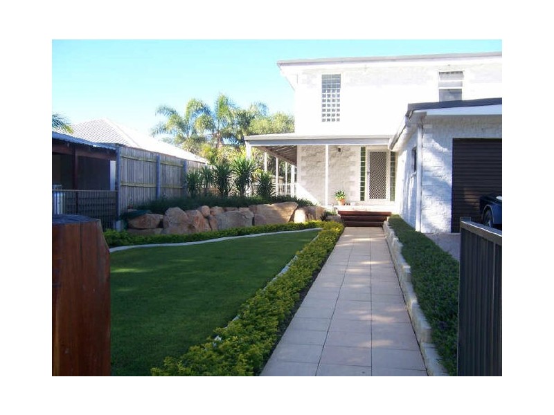 68 Wyndham Avneue, Boyne Island QLD 4680