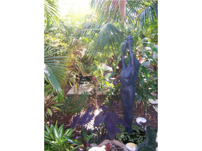 29 Winnecke Road, Tannum Sands QLD 4680