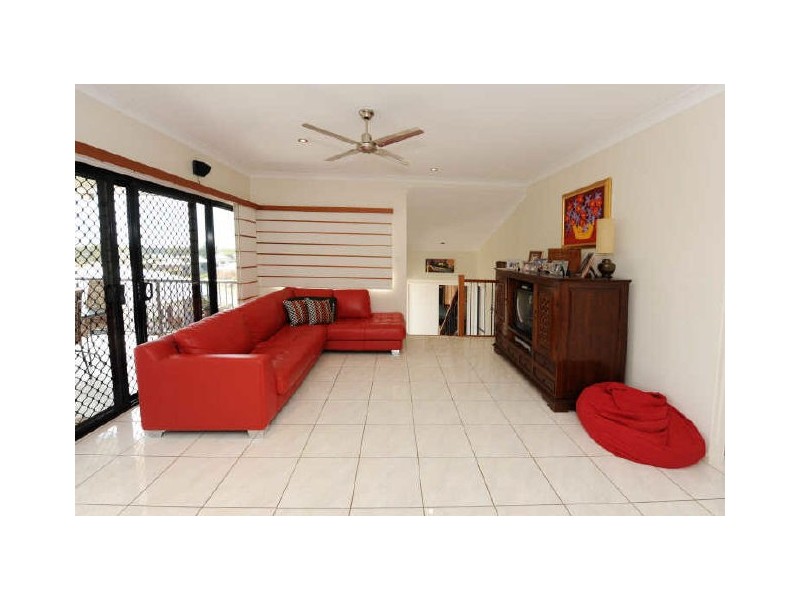 32 Lighthouse Drive, Boyne Island QLD 4680