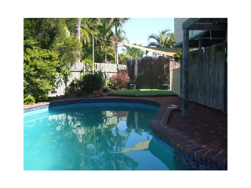 109 Tarcoola Drive, Boyne Island QLD 4680