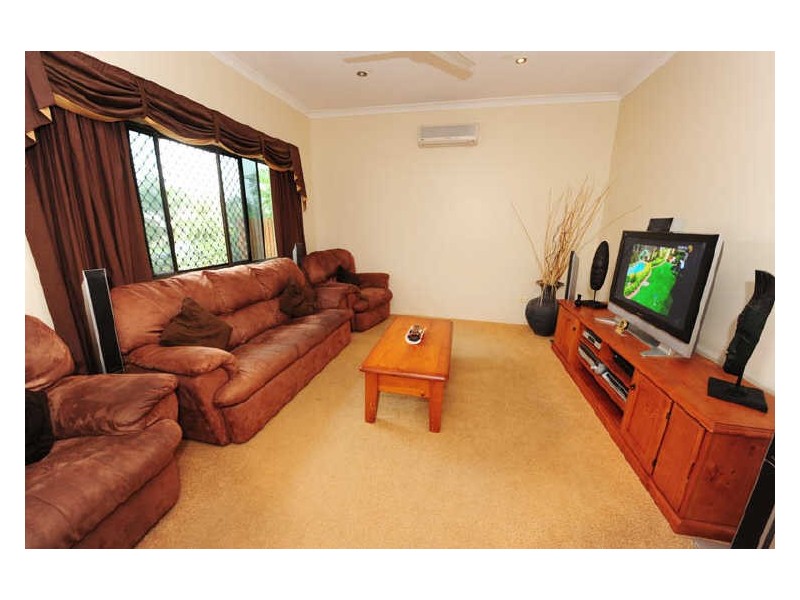 10 Schooner Street, Tannum Sands QLD 4680