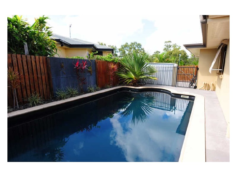 10 Schooner Street, Tannum Sands QLD 4680