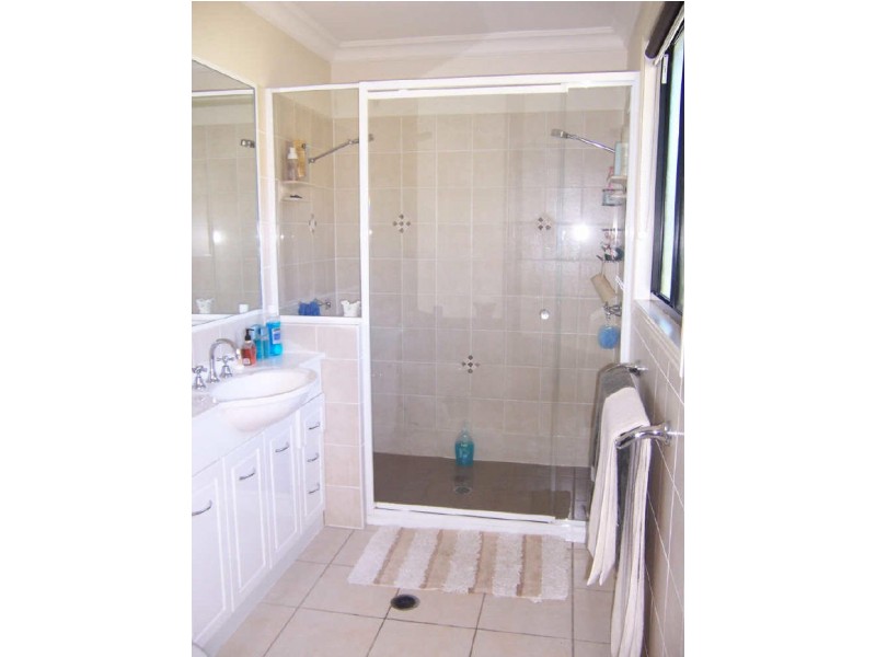 13 Plimsoll Court, Tannum Sands QLD 4680