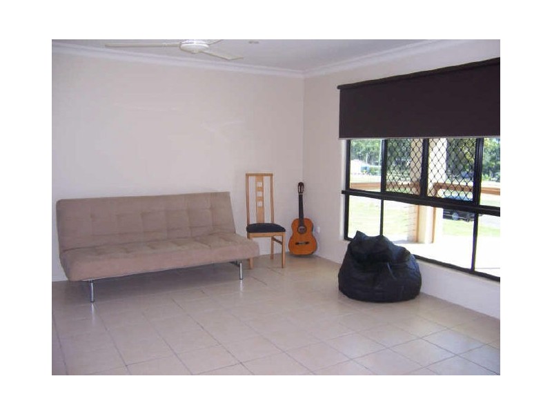 13 Plimsoll Court, Tannum Sands QLD 4680